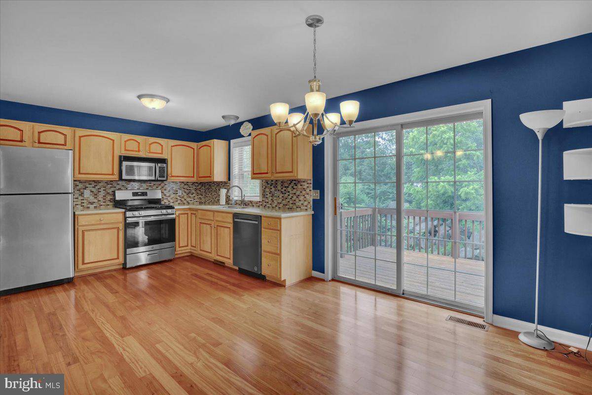 Elizabethtown, PA 17022,427 INDIAN ROCK CIR