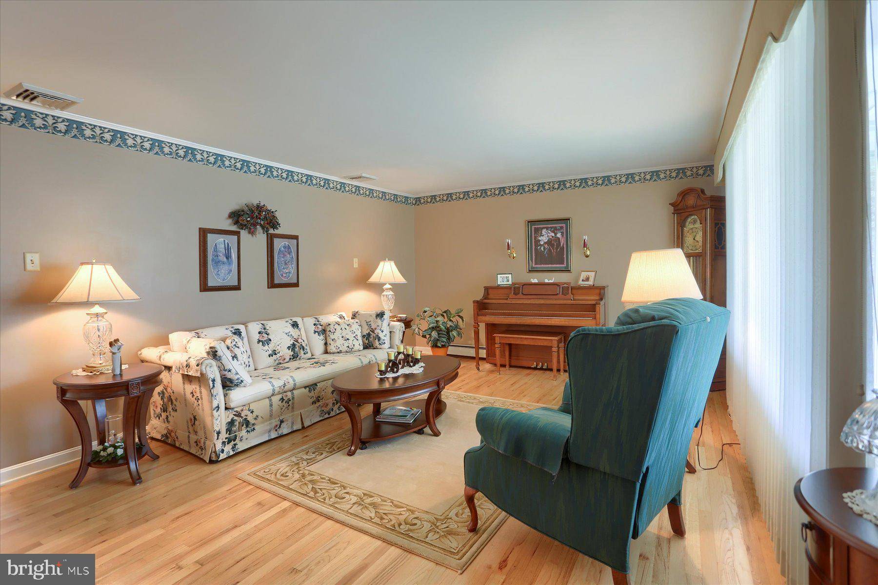 Mechanicsburg, PA 17050,1009 COPPER CREEK DR