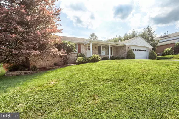 Mechanicsburg, PA 17050,1009 COPPER CREEK DR