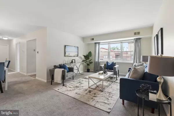 Secane, PA 19018,814 SOUTH AVE #J6