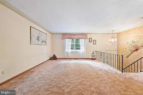 Baltimore, MD 21228,2124 CHANTILLA RD