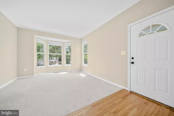 Chantilly, VA 20152,43444 QUENTIN ST