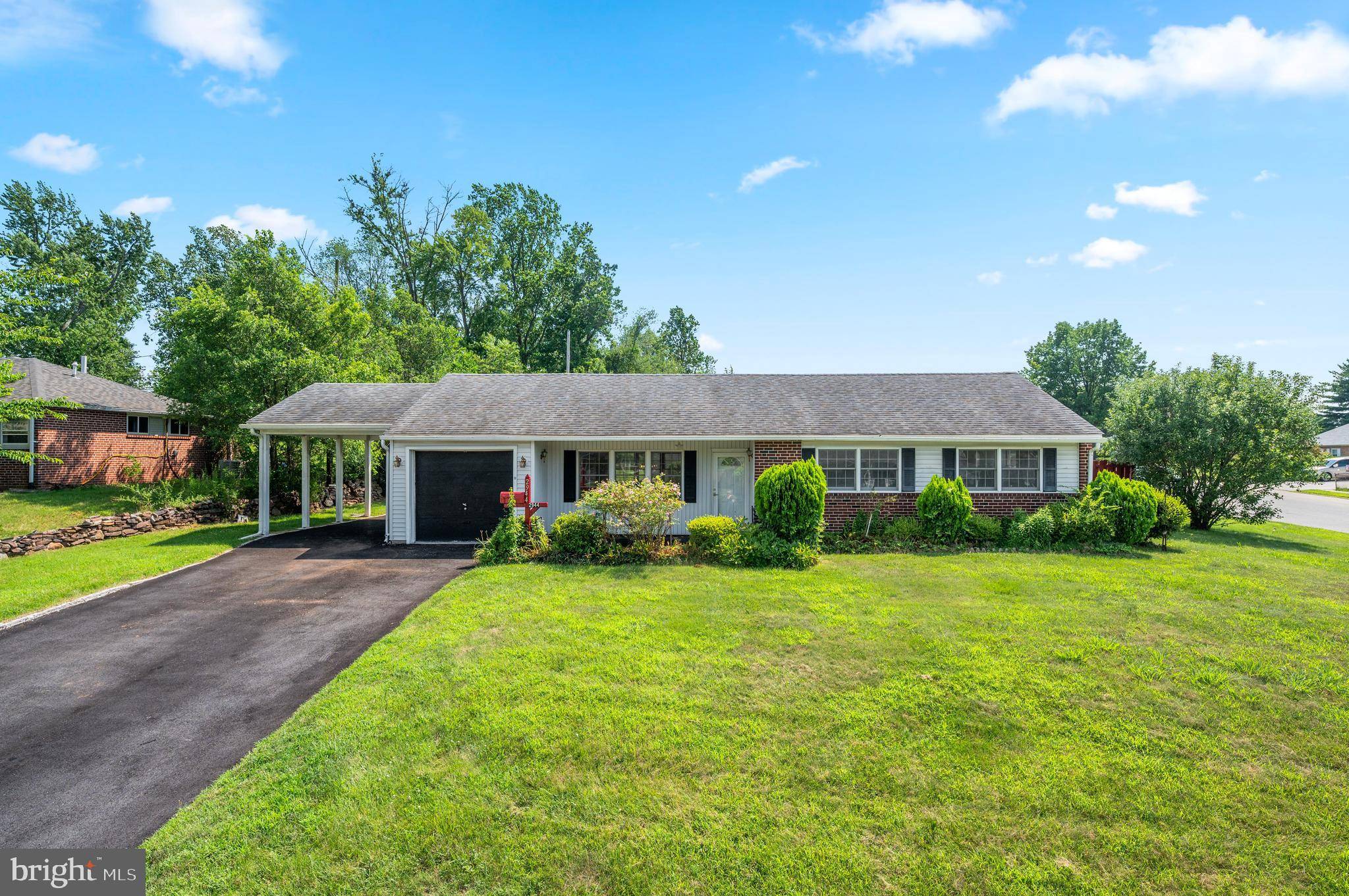 2944 PENN SQUARE RD, Norristown, PA 19401