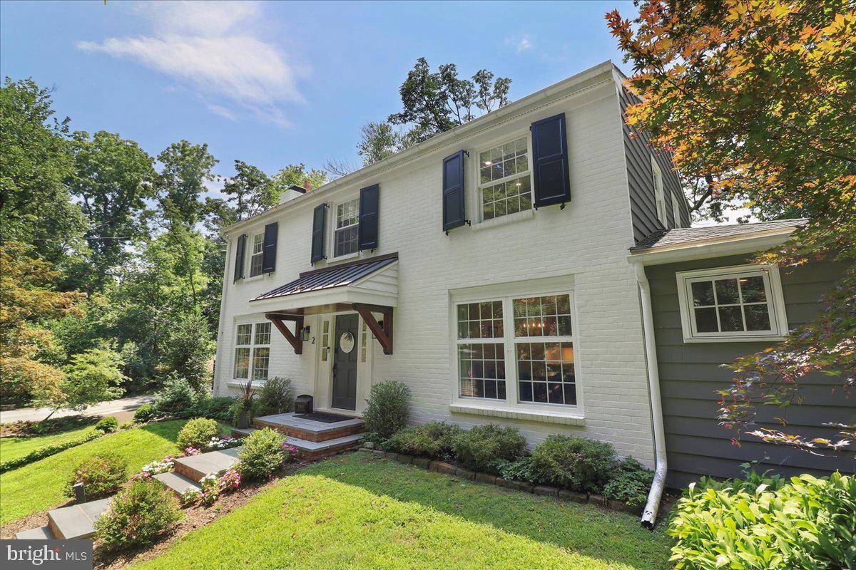 Philadelphia, PA 19118,2 CARYL LN