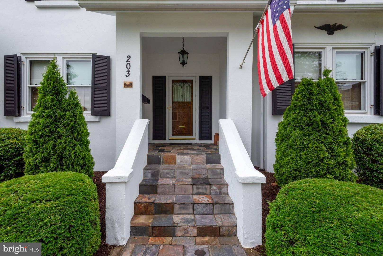 Hershey, PA 17033,203 COCOA AVE