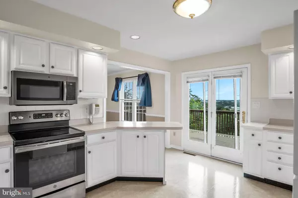 Mechanicsburg, PA 17050,15 LENOX CT