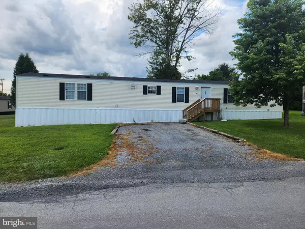 Inwood, WV 25428,49 ZIG ZAG LN