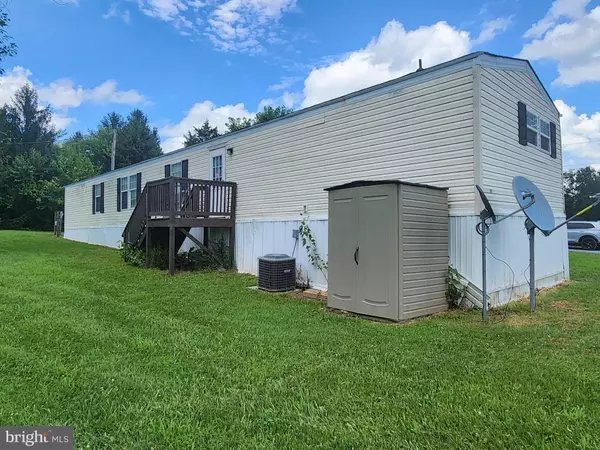 Inwood, WV 25428,49 ZIG ZAG LN