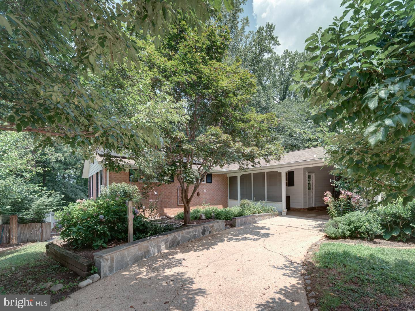 8606 LONDON CT, Springfield, VA 22151