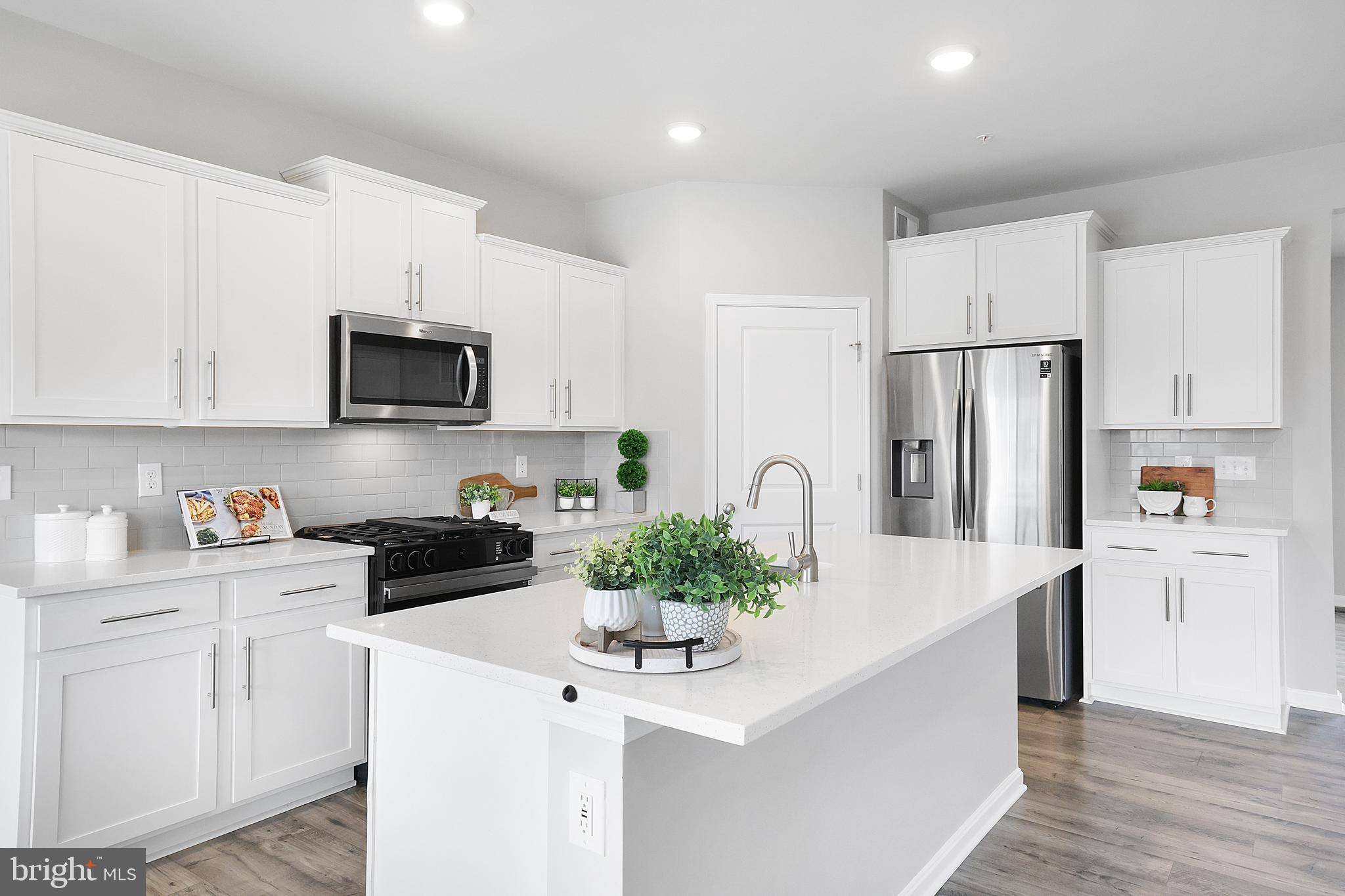 Odenton, MD 21113,1114 WHITE CLOVER LN