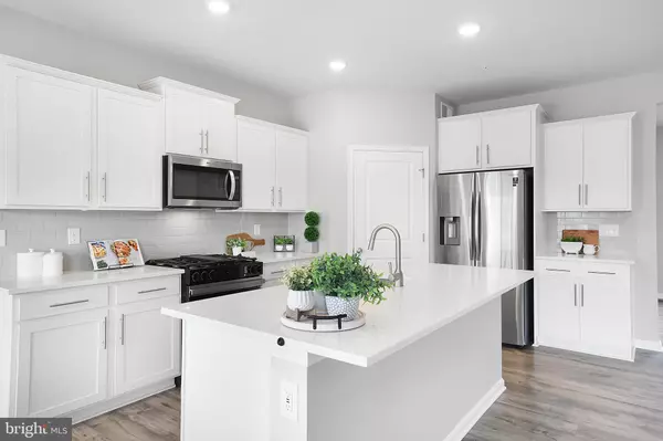 Odenton, MD 21113,1114 WHITE CLOVER LN