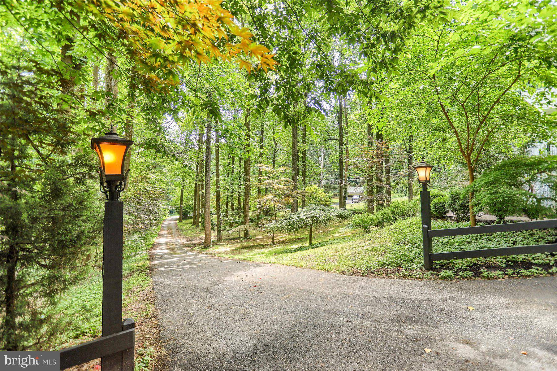 New Cumberland, PA 17070,709 FISHING CREEK RD