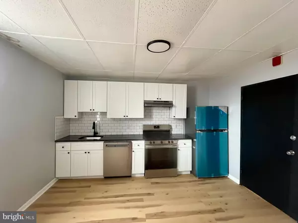 Philadelphia, PA 19145,1912 S 17TH ST #308