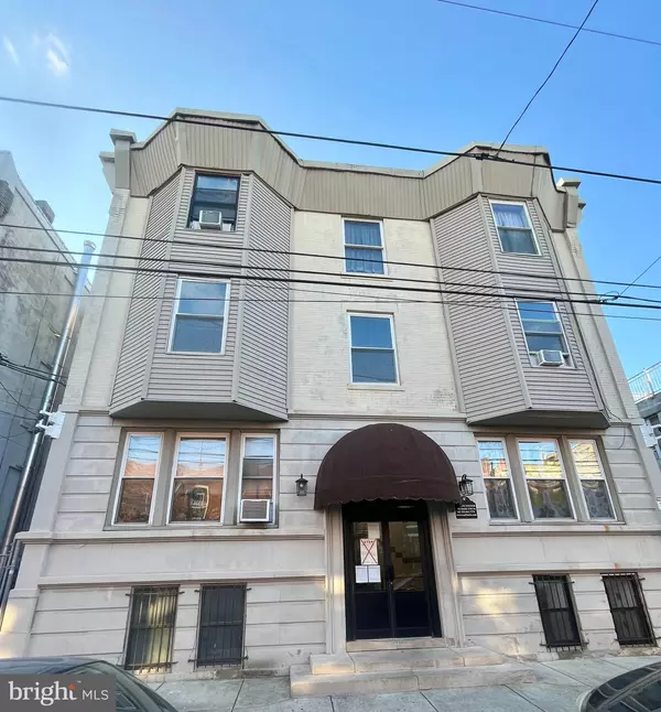1912 S 17TH ST #308, Philadelphia, PA 19145