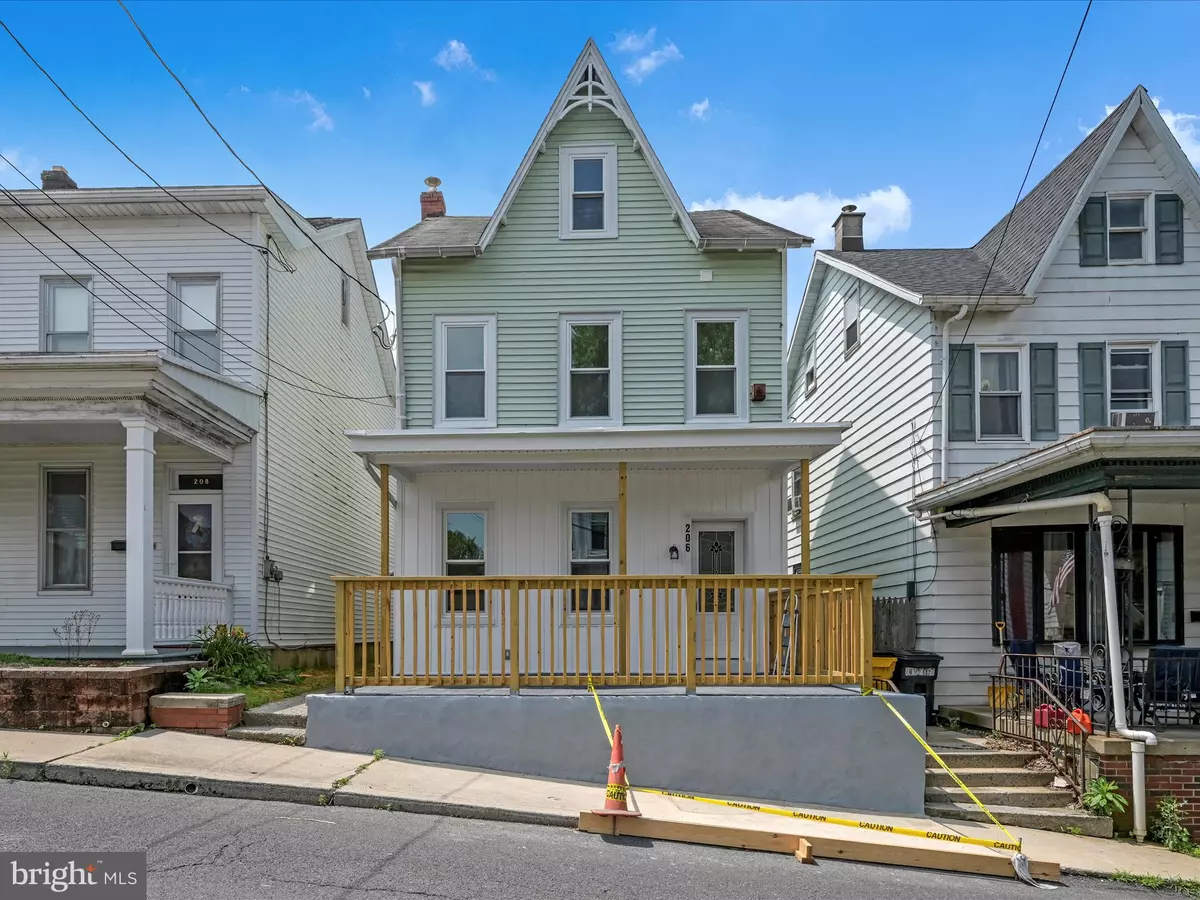 Schuylkill Haven, PA 17972,206 HIGH ST