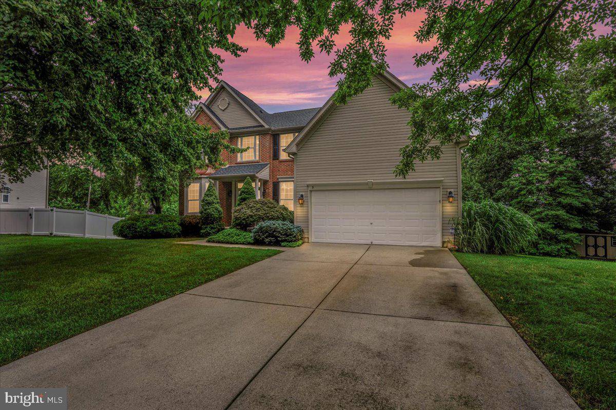 5 DORSET CIR, Hainesport, NJ 08036