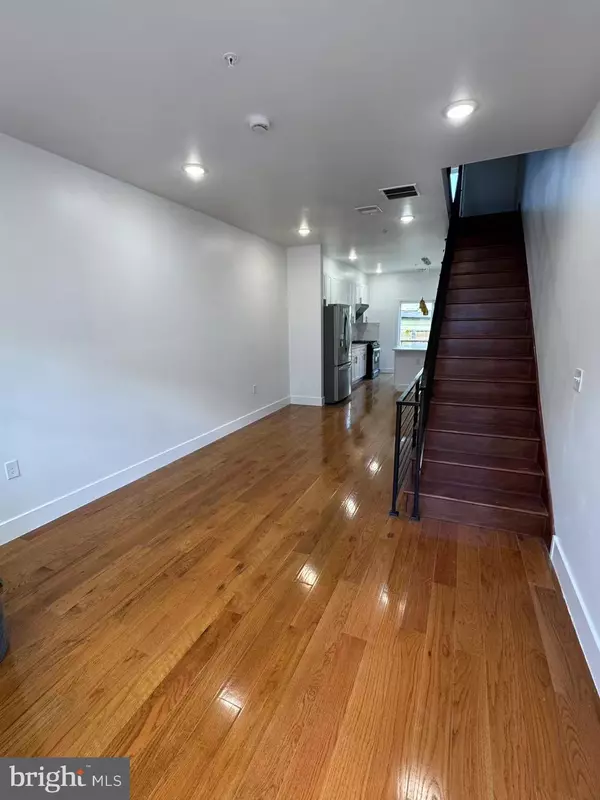 Philadelphia, PA 19148,2611 S MARSHALL ST