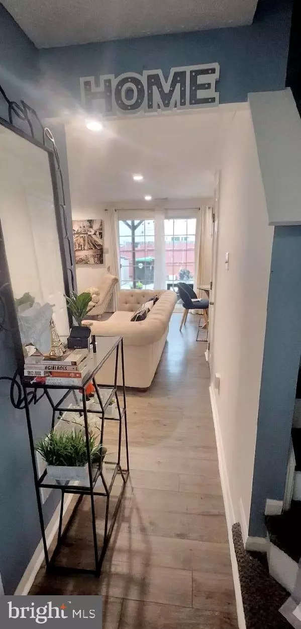 Sicklerville, NJ 08081,165 VILLA KNOLL CT