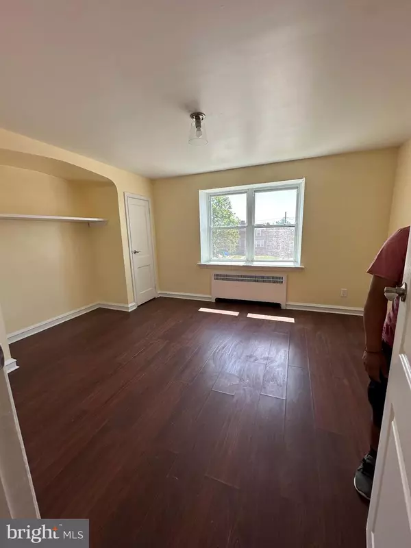 Philadelphia, PA 19149,6102 CASTOR AVE #2