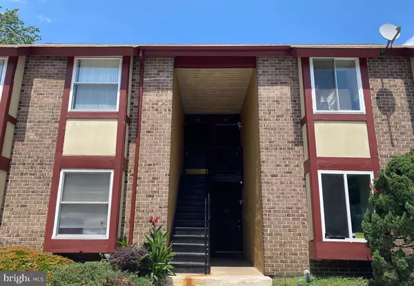 35 CHELSEA CIR, Clementon, NJ 08021