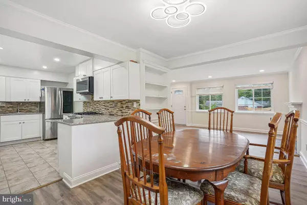 Annandale, VA 22003,3826 PICKETT CT