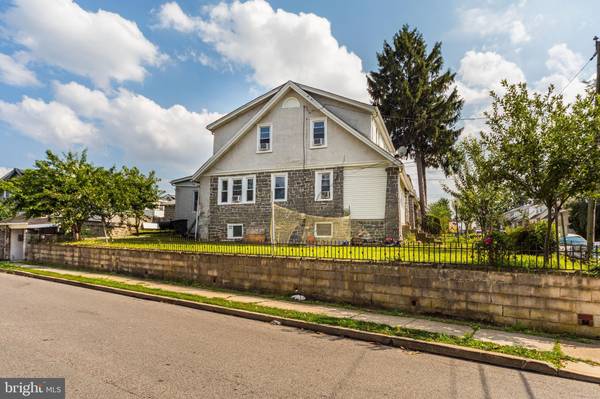 Upper Darby, PA 19082,121 ENGLEWOOD RD