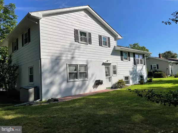 Salem, NJ 08079,7 DELAWARE DR