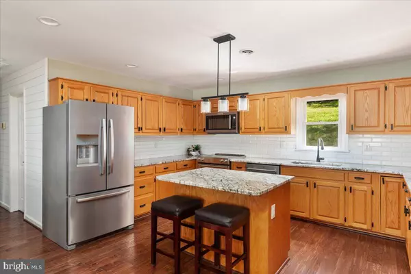 Fort Valley, VA 22652,693 MANY WATER LANE