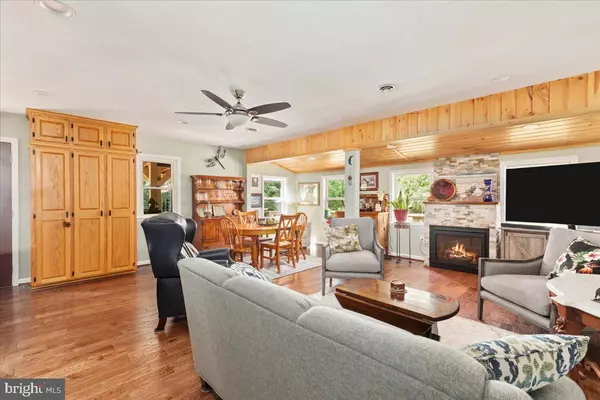 Fort Valley, VA 22652,693 MANY WATER LANE