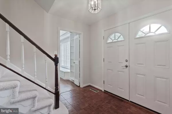Springfield, VA 22153,8003 RIVERMONT CT