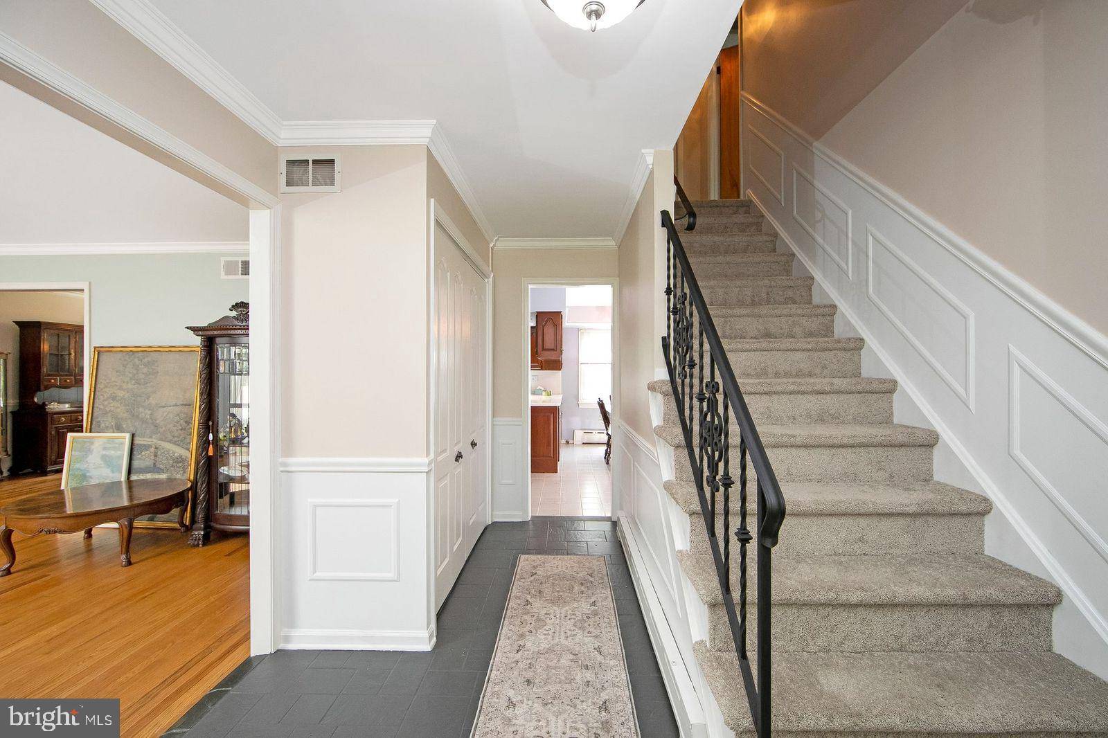 Southampton, PA 18966,875 SYCAMORE DR