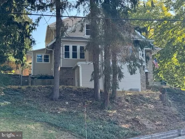 Reading, PA 19606,516 FOUNTAIN AVE