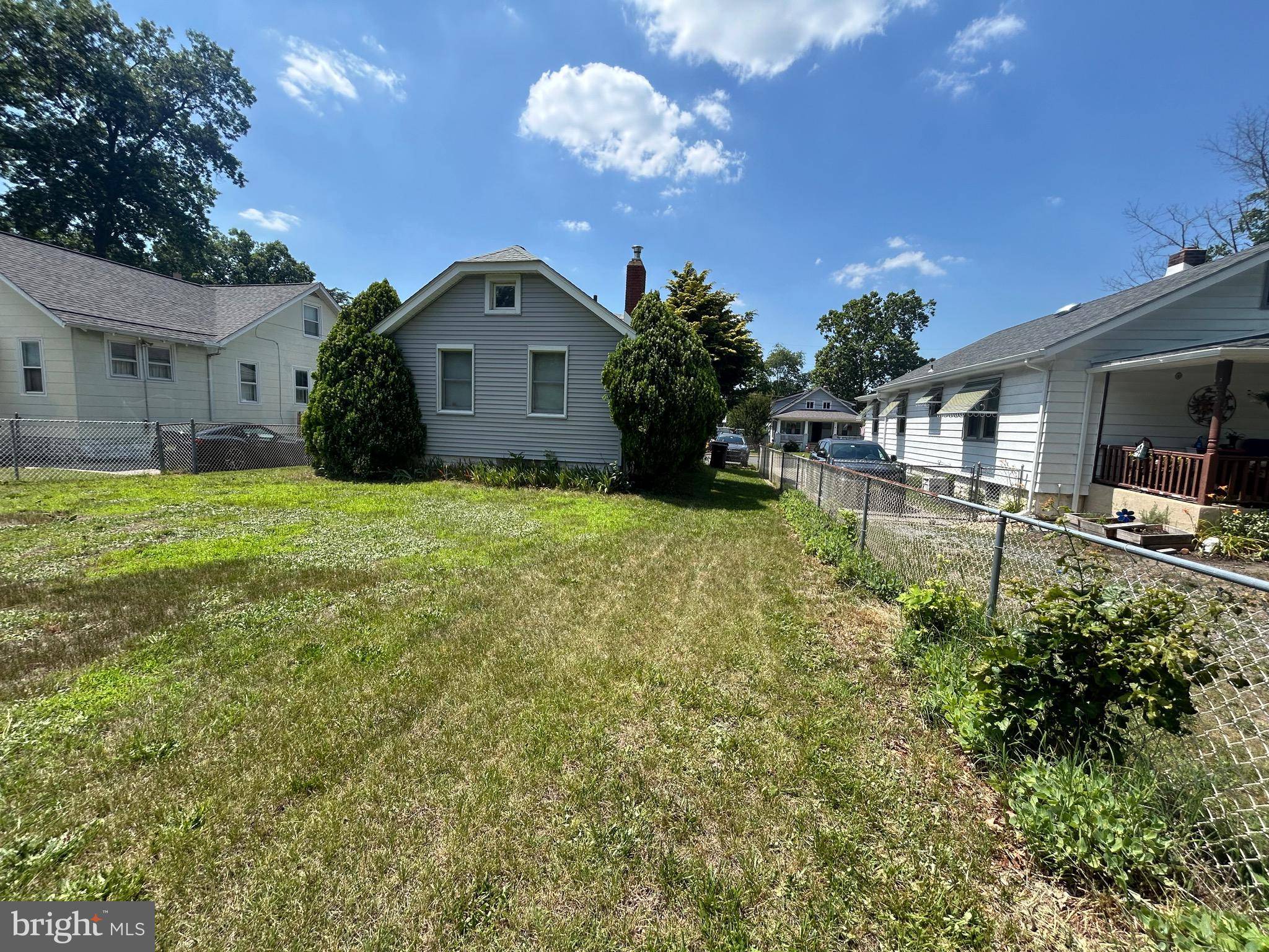 Berlin, NJ 08009,5 LINDEN AVE