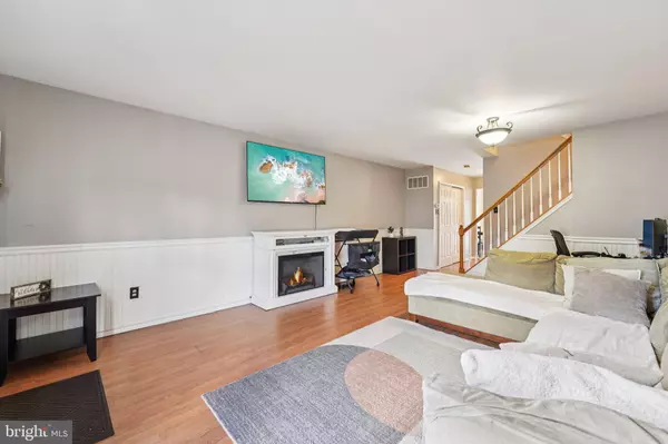 Langhorne, PA 19047,31 CARRIAGE KNOLL CT