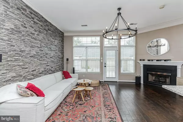 Chantilly, VA 20152,42753 STADLER LN