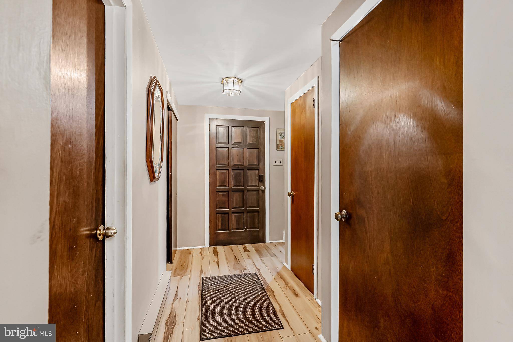 Doylestown, PA 18901,33 SQUIRREL RD