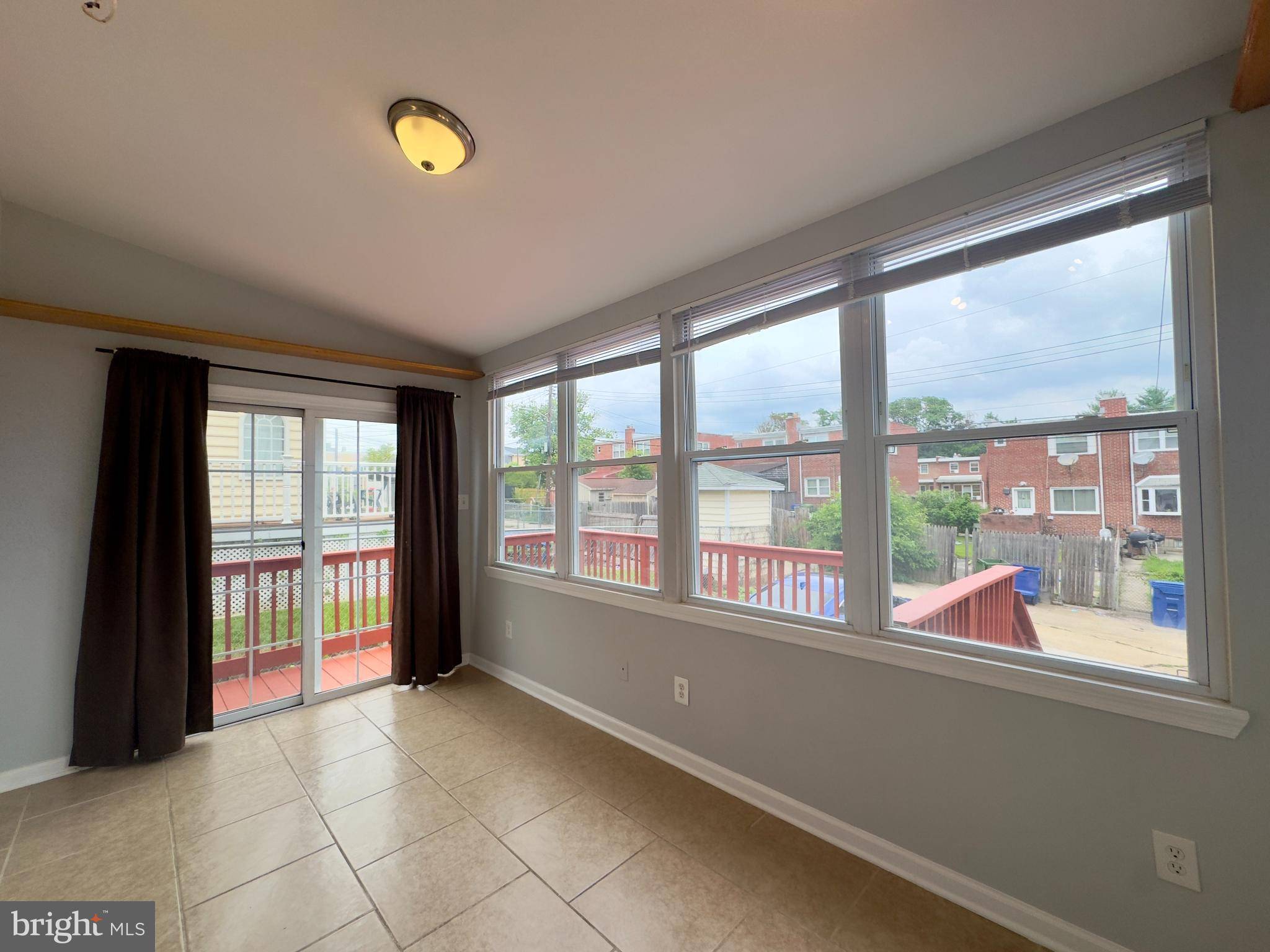 Baltimore, MD 21229,1237 PINE HEIGHTS AVE