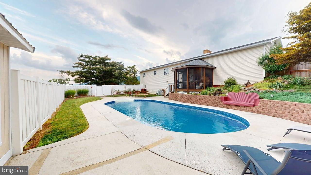 429 ELLIFRITZ LN, Keyser, WV 26726