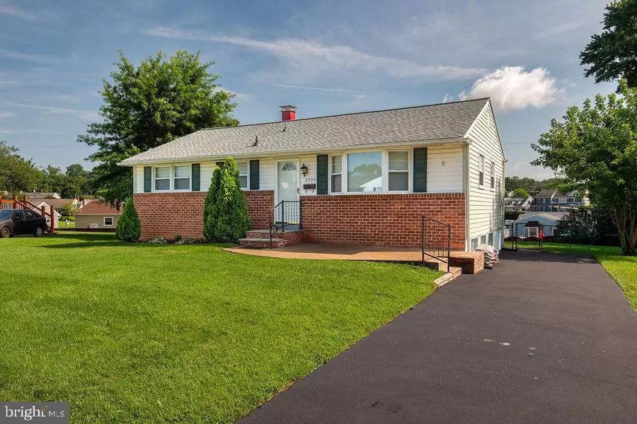 2222 ALISTER DR, Wilmington, DE 19808