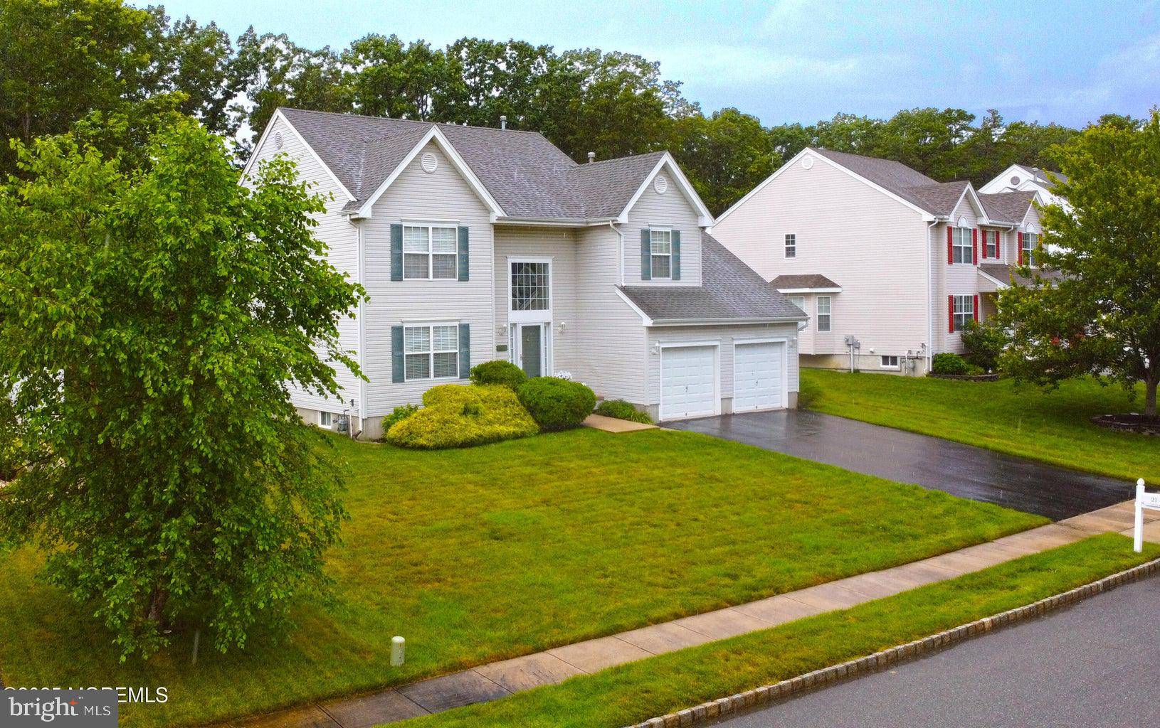 21 ORCHID LA, Barnegat, NJ 08005