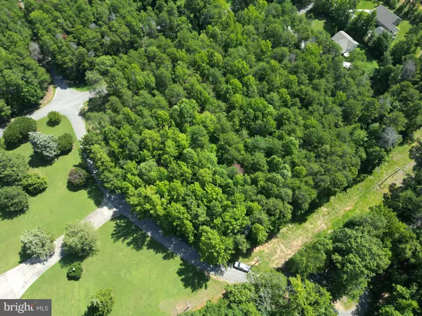 Clarksville, VA 23927,00 CARRIAGE LN