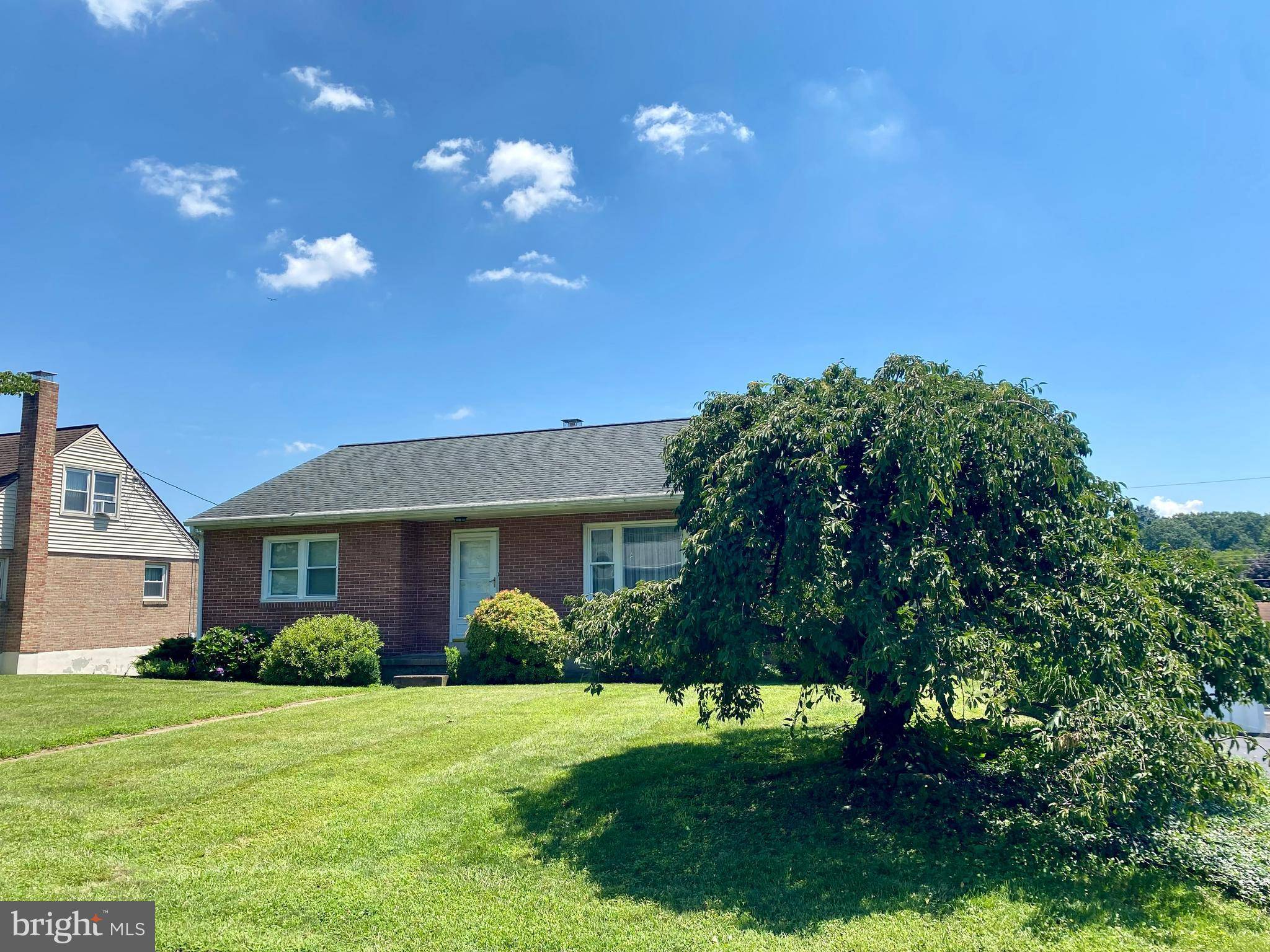 Reading, PA 19605,918 LAURELEE AVE