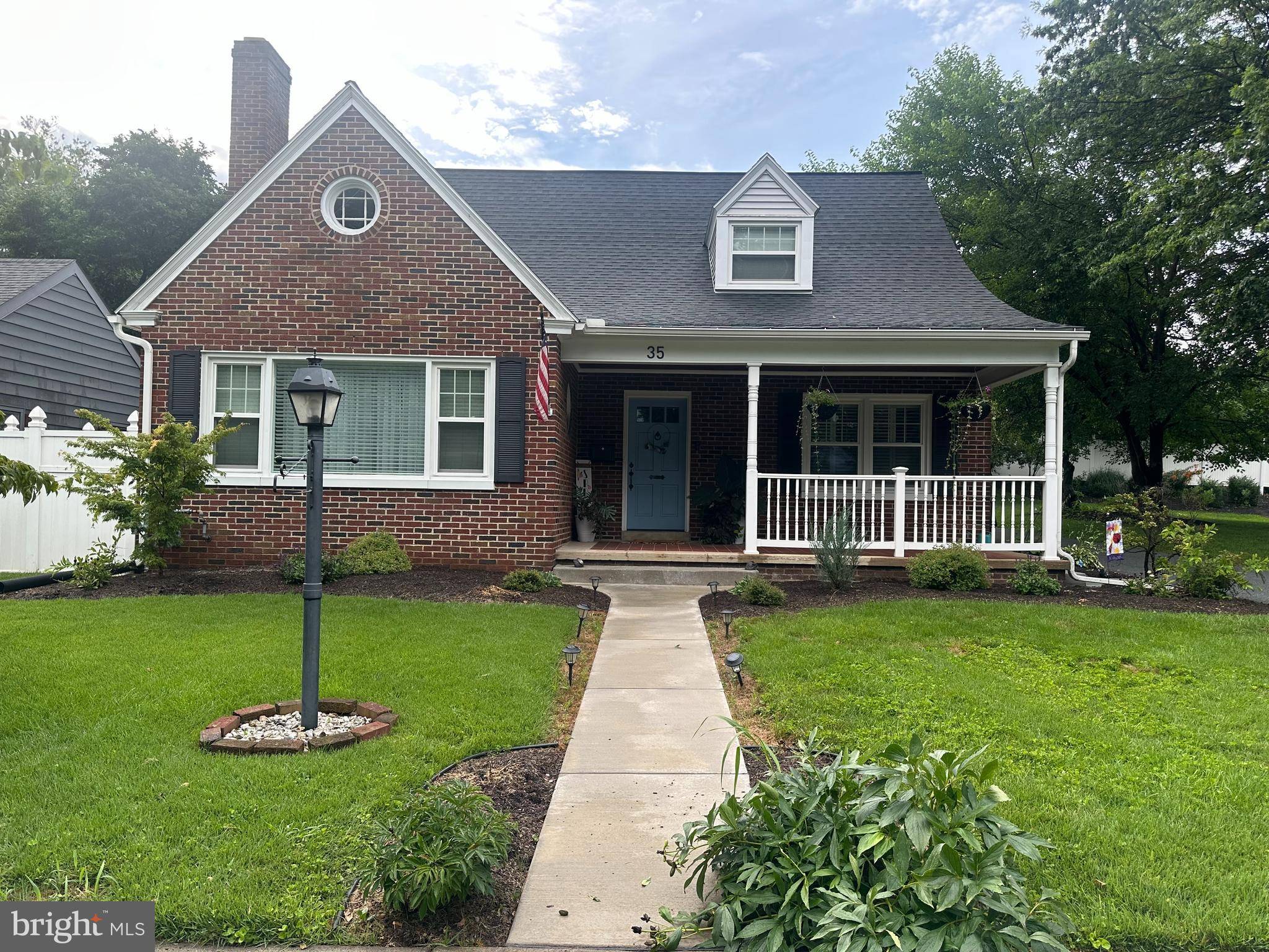 35 LINDEN AVE, Elizabethtown, PA 17022
