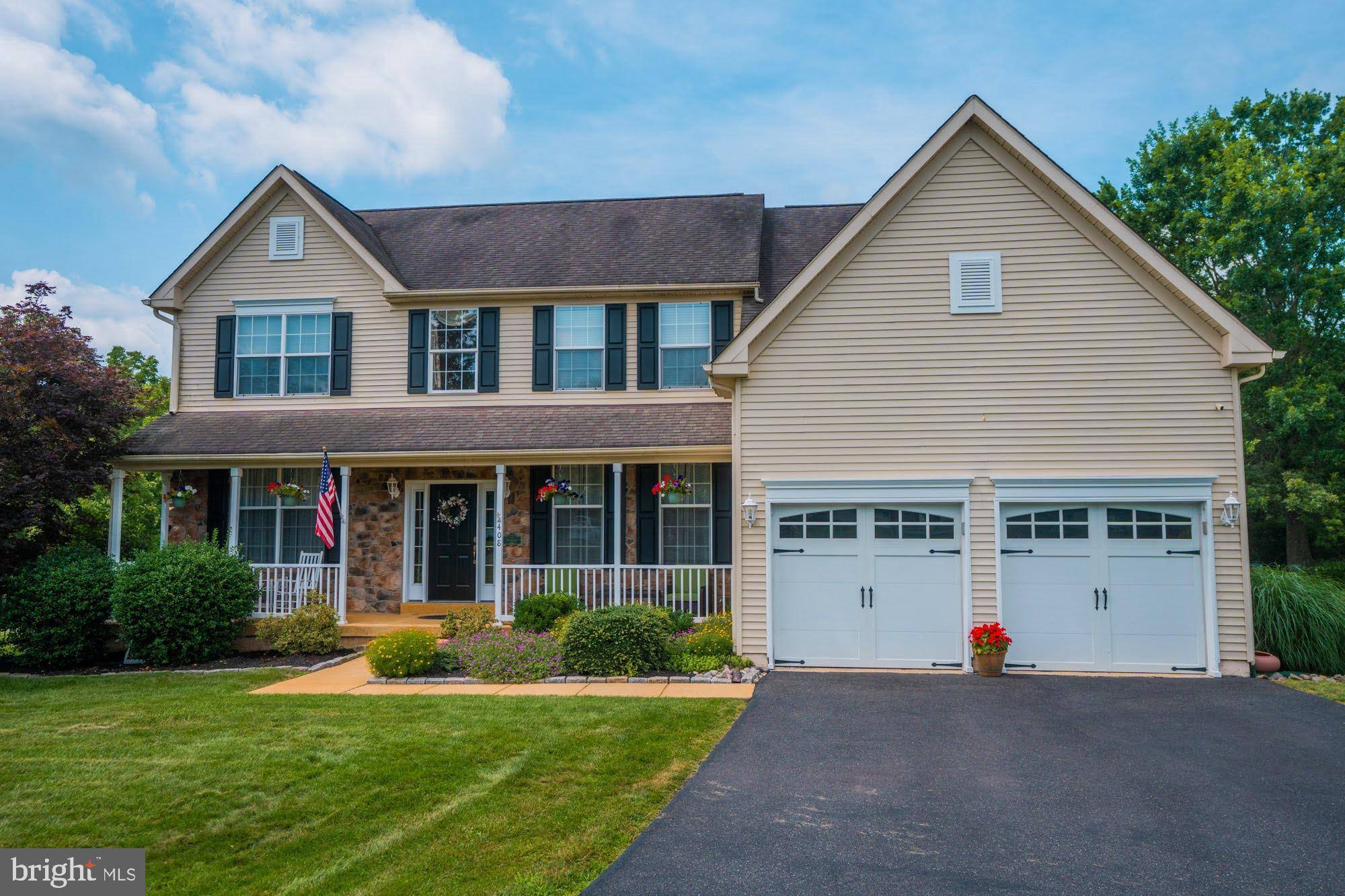 408 ABBEY LN, Schwenksville, PA 19473