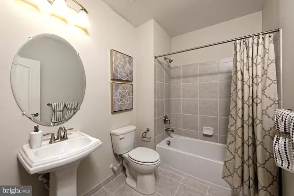 Laurel, MD 20723,0 HINES CIRCLE