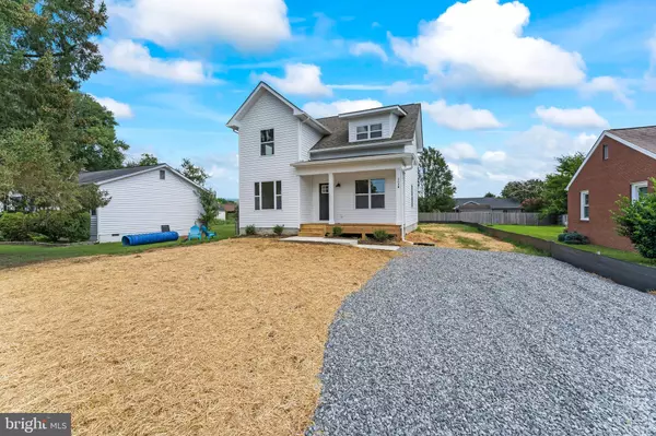 204B HAMILTON ST, Fredericksburg, VA 22408
