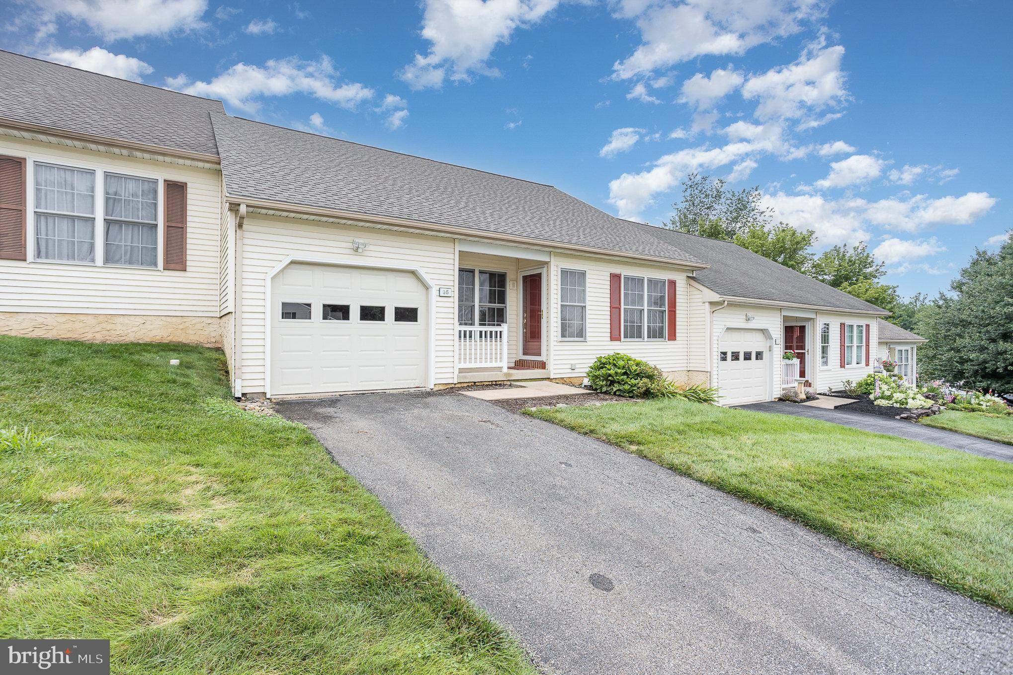 Millersville, PA 17551,25 KNOLLWOOD RD