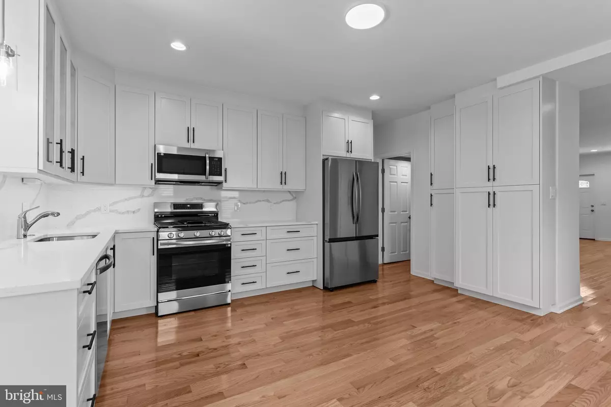 Bristol, PA 19007,446 POND ST