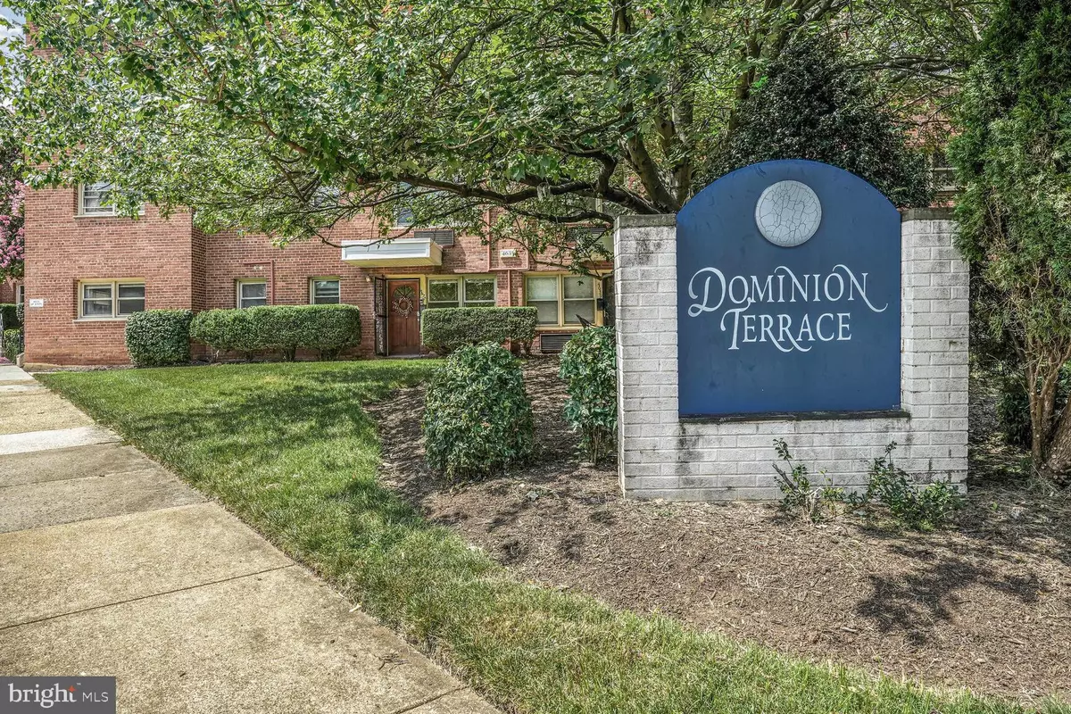 Arlington, VA 22207,4637 20TH RD N
