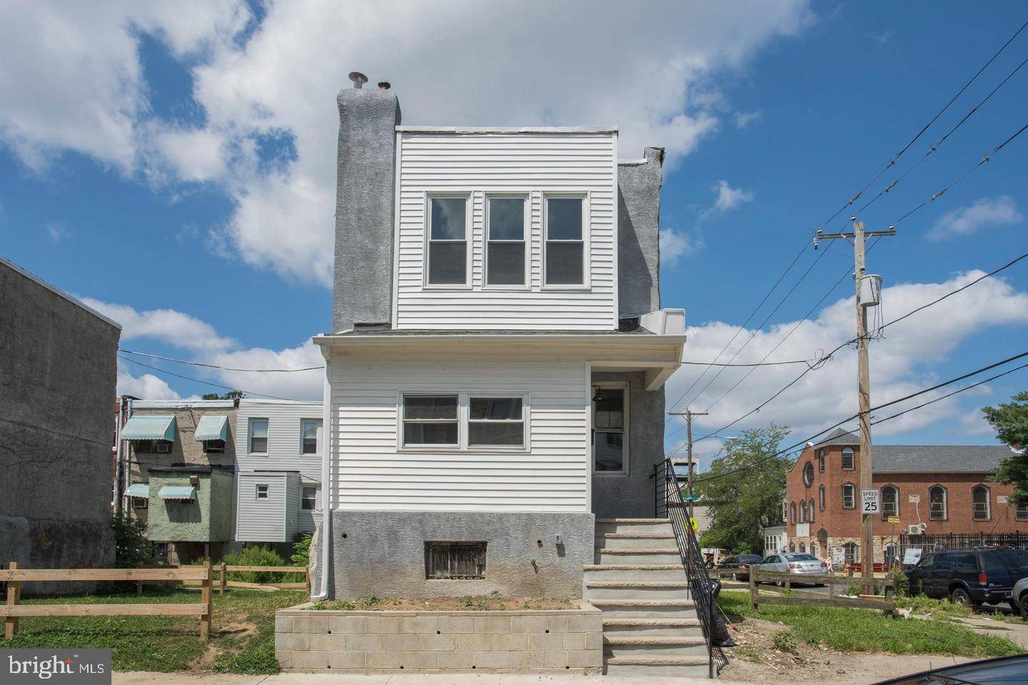 1402 S NAPA ST, Philadelphia, PA 19146